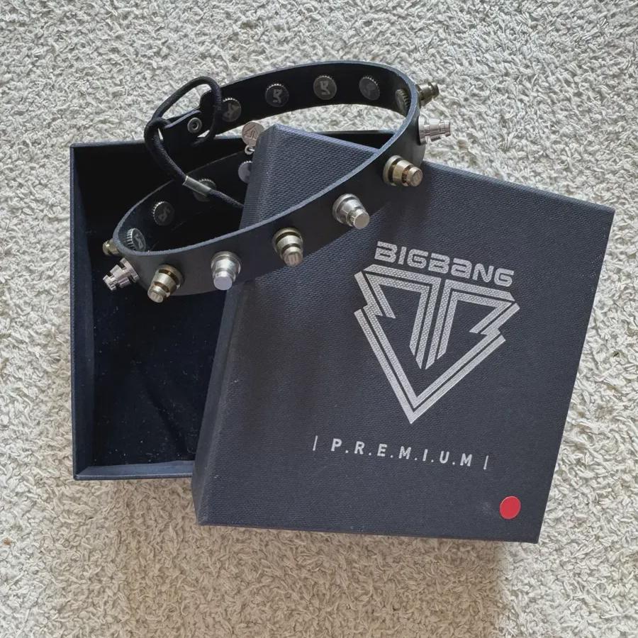 

Big Bang Alive Hairband