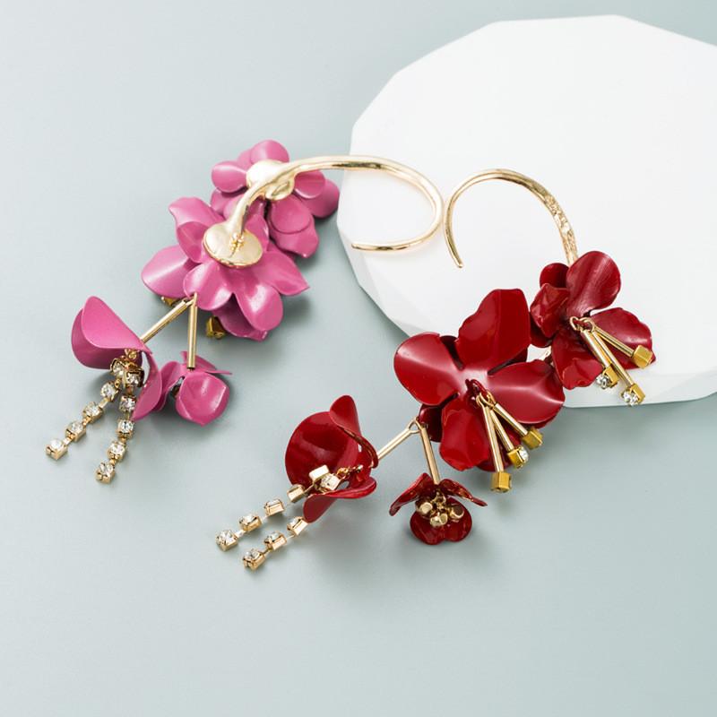 

Многослойные серьги из сплава с краской в ​​корейском стиле, серьги с кисточками в стиле ретро, ​​одна упаковка, висячие серьги, женские цветочные серьги с бриллиантами