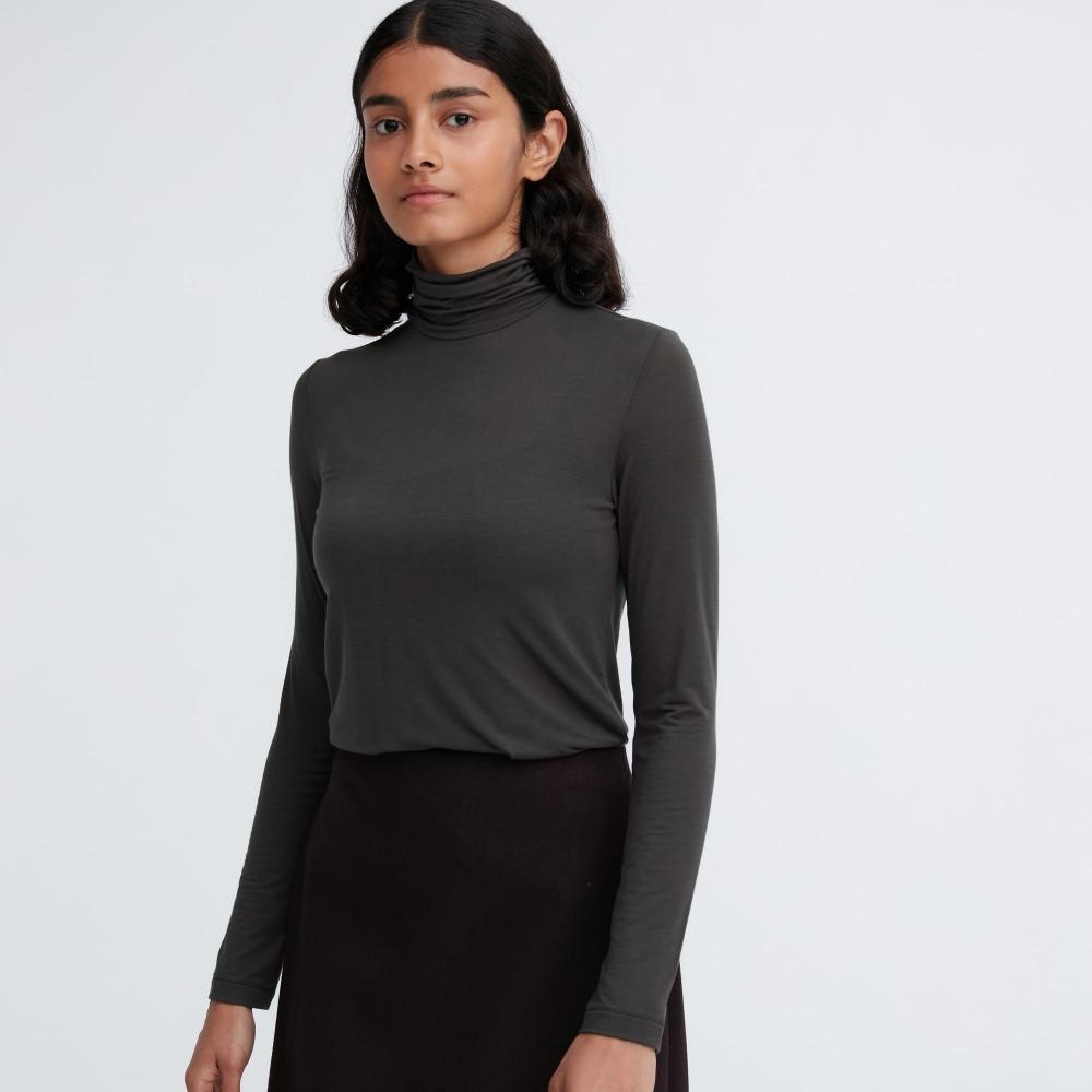 Uniqlo Japan HeaTTech UlTra LighT TurTleneck T  Long Sleeve 