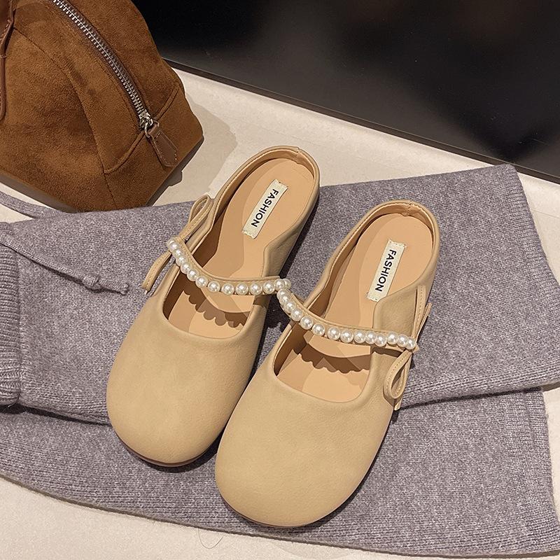 

Slippers women s summer new soft-soled grandma shoes pearl bow outer wear bag head sandals women 40