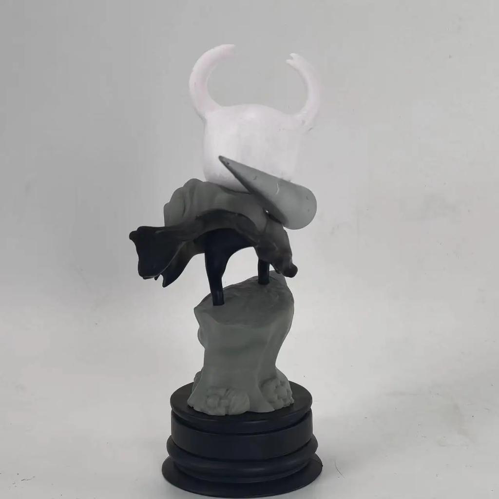 Figurină Hollow Knight Versiune Q Aixlan Hollow Knight 11cm Figurină de Acțiune PVC Anime Cadou de Crăciun Figurină Colecționabilă