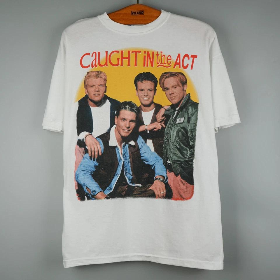

Vintage 1990s Caught In The Act t-shirt S
