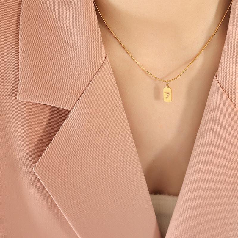 Versatile 18k Gold Lucky 7 Snake Chain Necklace for Women - Non-Fading Titanium Steel