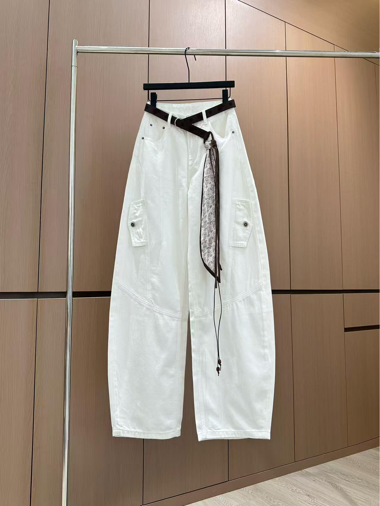 

Джинсы Scimitar с высокой посадкой, широкими штанинами и эффектом похудения - Женские осенние драпирующиеся брюки прямого кроя Large белый