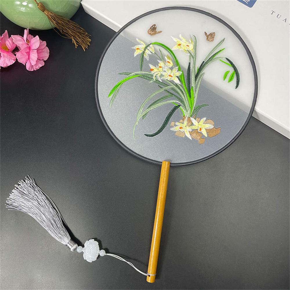 Round Double Sided Embroidery Fan Chinese Style Wooden Handle Embroidery Round Fan with Pendant Handheld Flower Silk Fan