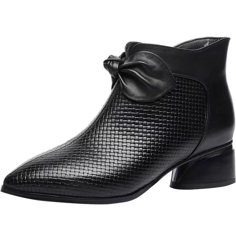 Nové krátke čižmy so špičatým hrubým opätkom Dámske čižmy 36 čierna