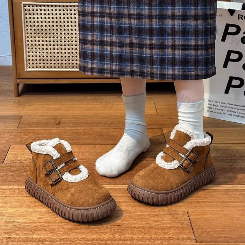 Winter Cotton Shoes Women 2026 New Thicken Warm Outdoor Non Slip Snow Boots Comfortable Fashion Buckle Strap Vintage Plush Shoes
