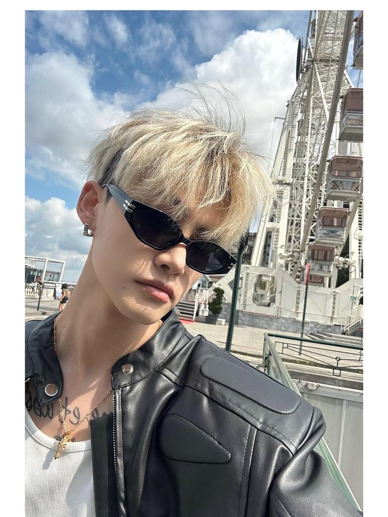 Unisex High-End Motorcycle Jacket: Spring & Autumn American Street Style with Padded Shoulders