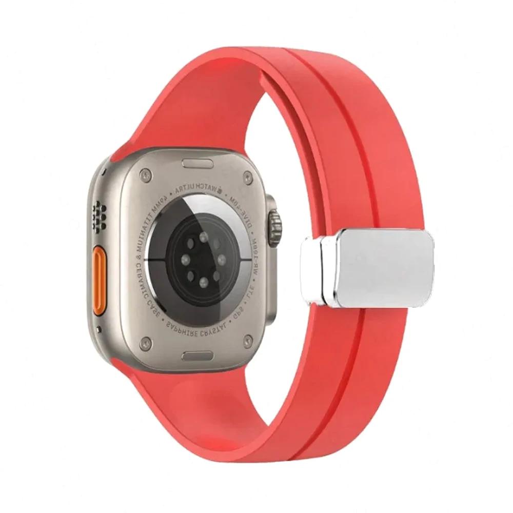 Magnetic Strap For Apple watch ultra band 49mm 45 mm Silicone Bracelet iWatch Series 7 8 se 6 5 3 44mm 45mm 40mm 41mm 42mm 38mm