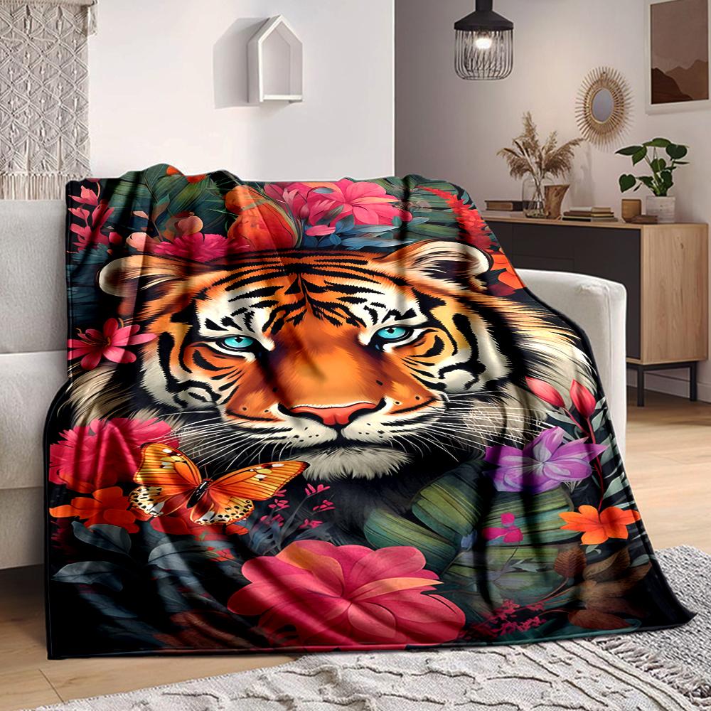 1Pc Tiger Amidst Floral Splendor Flannel Blanket, Soft And Comfortable, Casual Warm, Camping Travel, Christmas, Halloween Xmas Gift. G1309