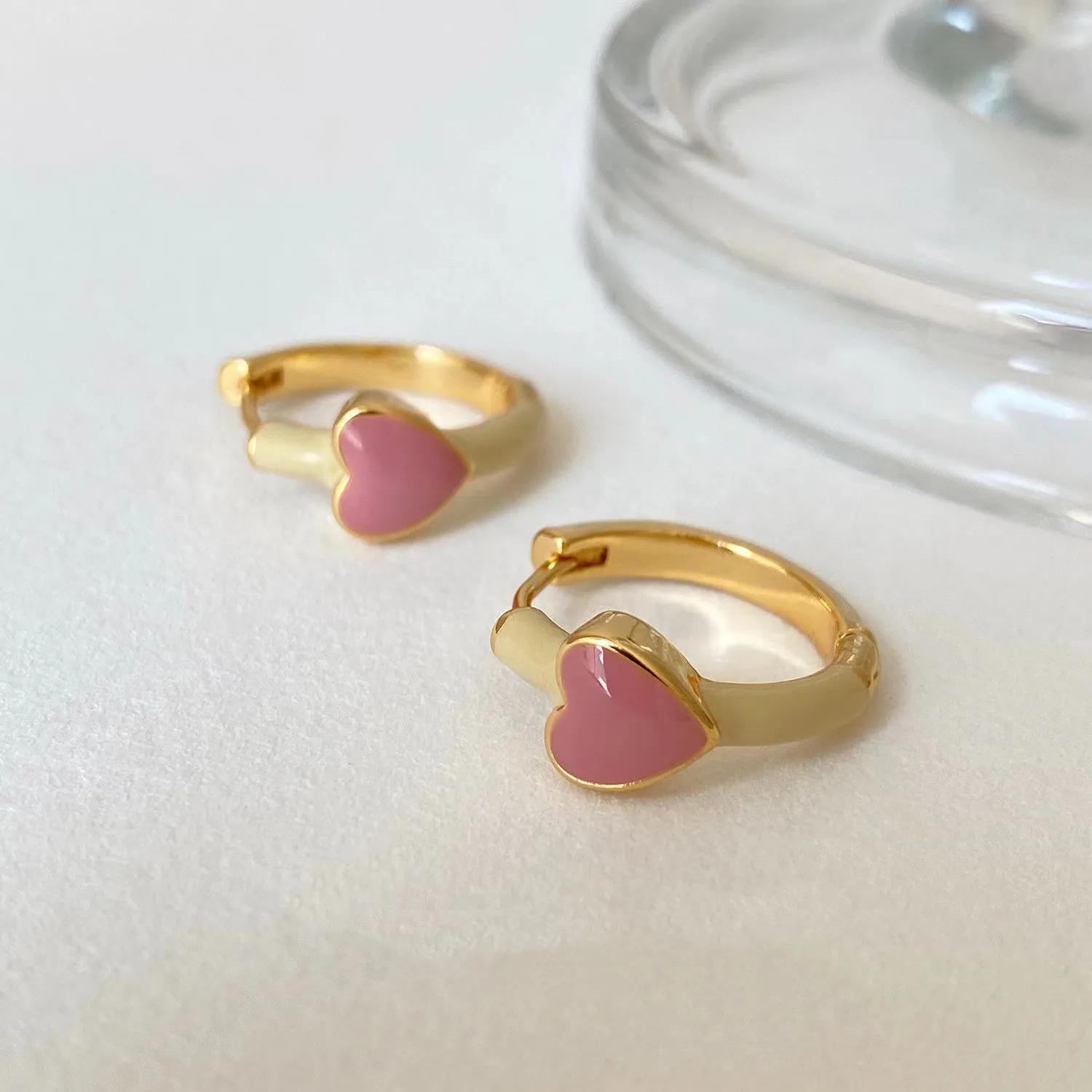 

Розовые масляные пряжки для ушей Love Drops для женщин, модные универсальные персонализированные серьги-кольца контрастного цвета