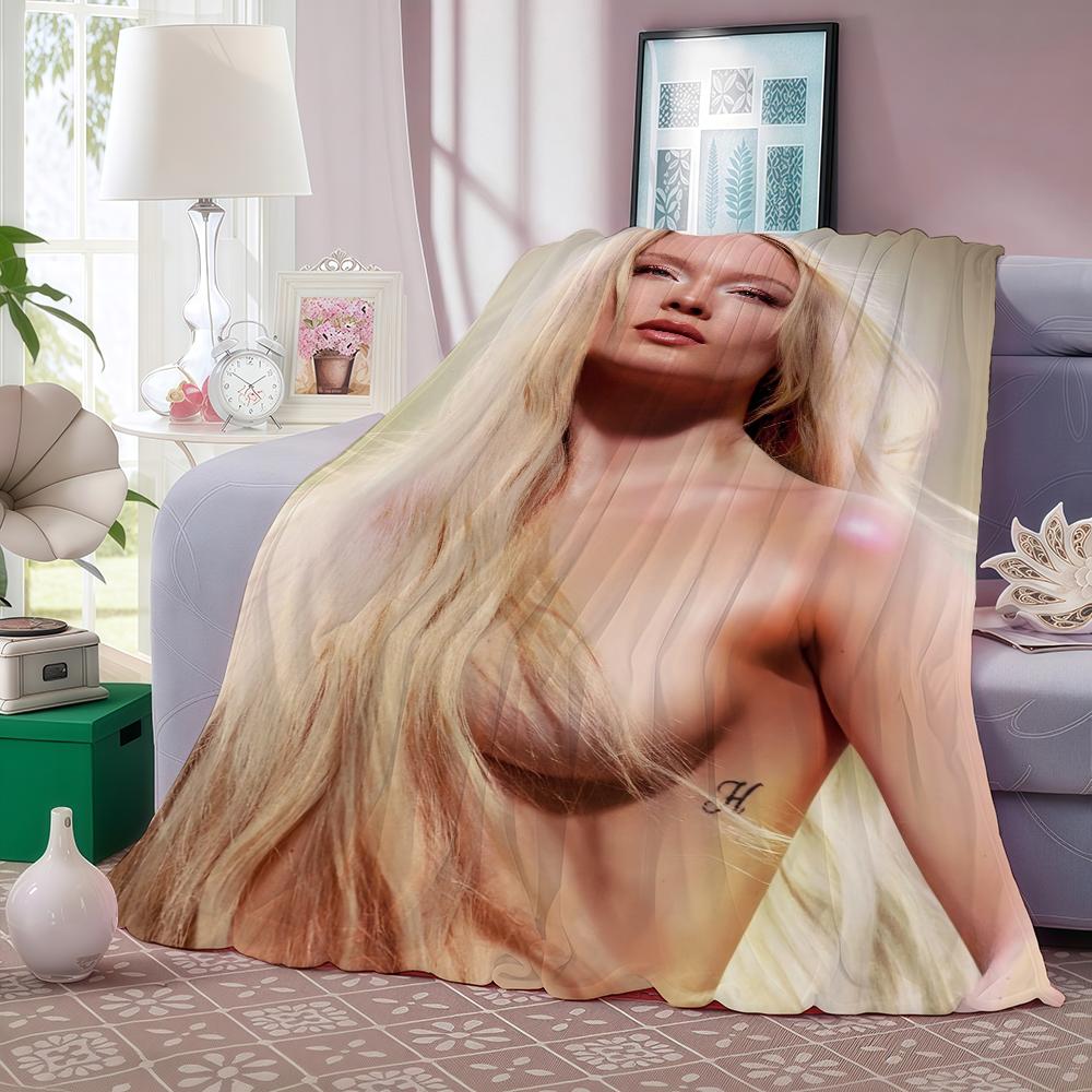 Hot Singer Z-Zara Larsson Music Blanket Warm And Soft Suitable For Bedroom Living Room Sofa Bed Office Travel Camping