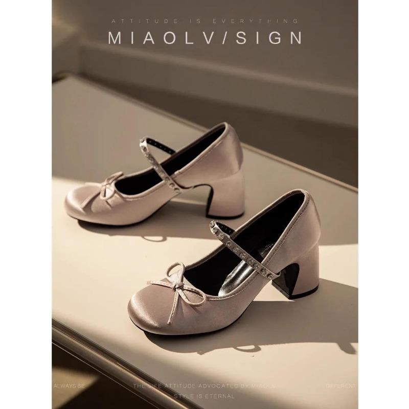 

Элегантные женские летние балетки с круглым носком, симпатичные шелковые атласные туфли со стразами, повседневные женские туфли Мэри Джейн с бантом 35