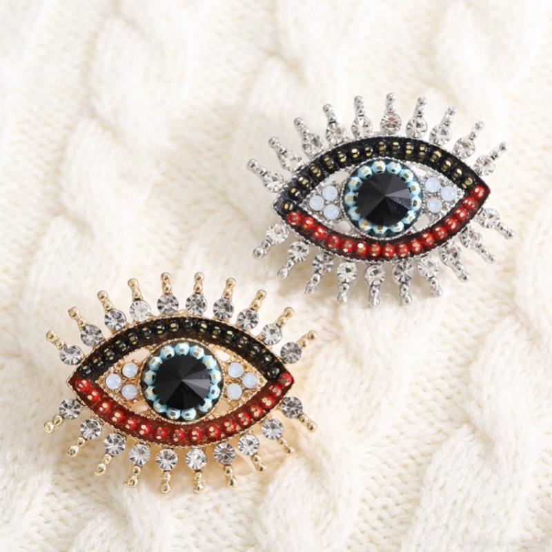 Rhinestone Office Brooch Badge Eye Shaped Pin Fashion Accessory for Parties Trendy Gifts Jewelry