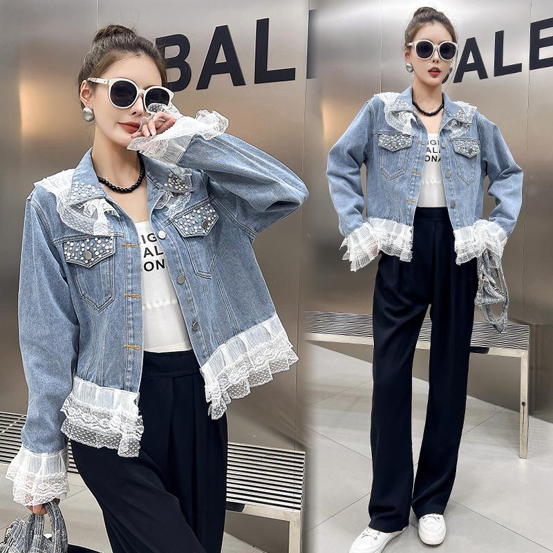 Denim Jacket Women's Western Style Fashion Lace Stitching Short Washed Beaded Jacket Top Small Fragrance