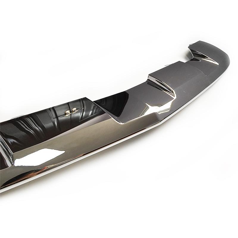 Mercedes-Benz W251 R350 Front Bumper Bright Trim