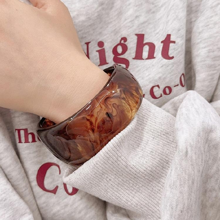 Colorful Wide Resin Bangles Geometric Irregular Bangles Wide Geometric Wristband Resin Texture Wrist Jewelry for Women