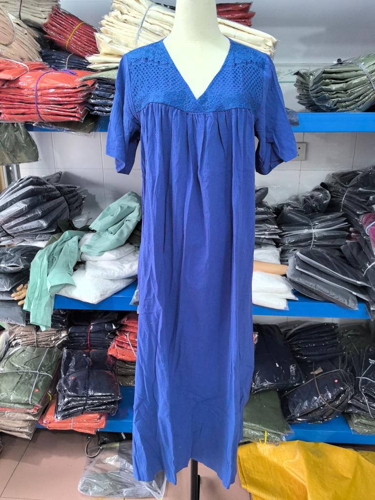 Women's Extra Long Dress Women's Lace Crochet Summer V-neck Flared Sleeves Color Sundress