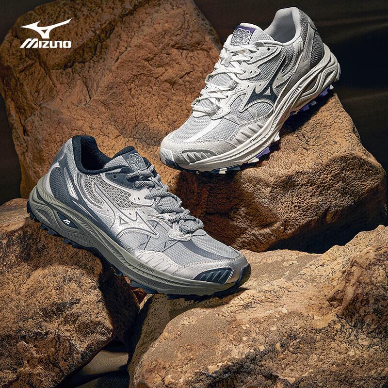 MIZUNO Men s D1GH2412-02 Retro Running Shoes EU 42.5