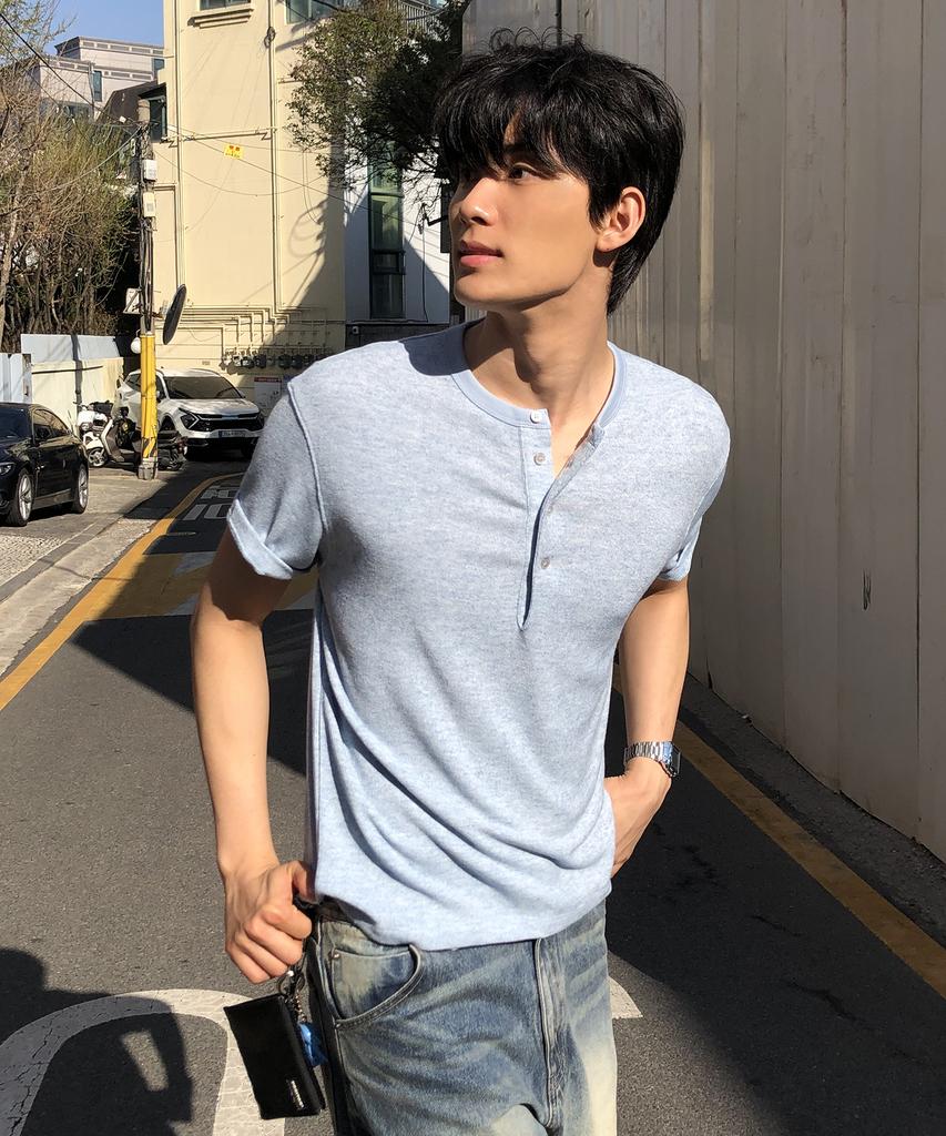 Dei [Henley Neck, Round] Semi-Crop Knit Short Sleeve T-Shirt (2 Stries) (B Type)