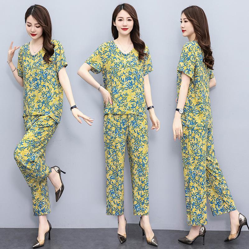 Sommeranzug für Frauen im mittleren Alter Neue elegante zweiteilige Sets Damen-Outfits Lose Vintage-Druck-Hosen-Set mit weitem Bein