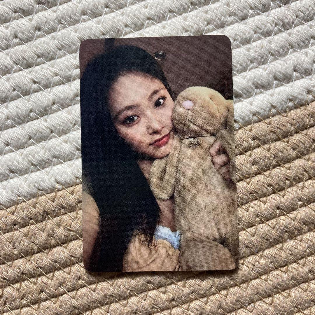 

[ИСПОЛЬЗОВАН] TWICE Sanok Tzuyu с YOU-th ONE SPARK Коллекционная карточка