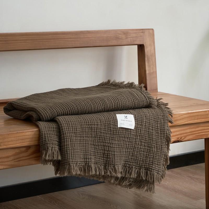Japanese Style Maillard Four-layer Gauze Tassel Blanket Vintage Wrinkled Texture 100% Cotton Gauze Throw for Sofa Office Home