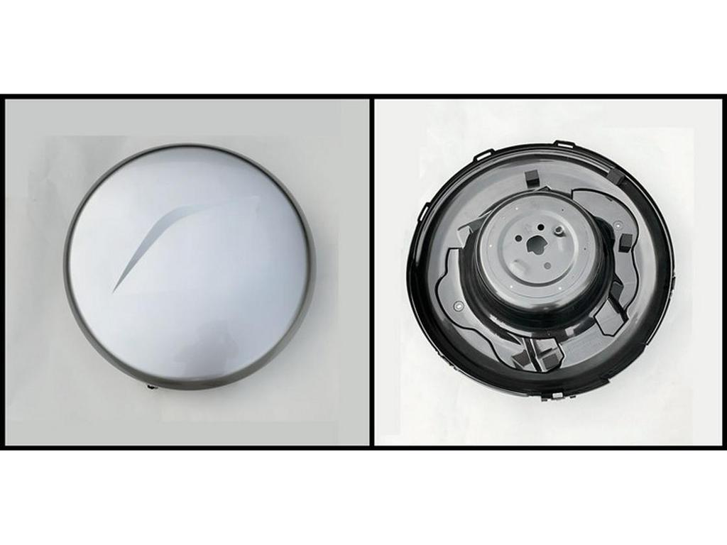 09-12 Toyota RAV4 Pokrywa Lampy Koła Zapasowego z Jasnym Paskiem