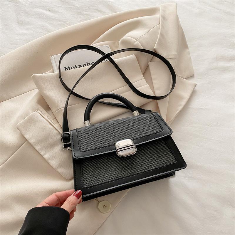 

Design this year s new annual messenger bag, texture, foreign style, contrasting colors, popular, versatile, niche, fashionable and fashionable чёрный