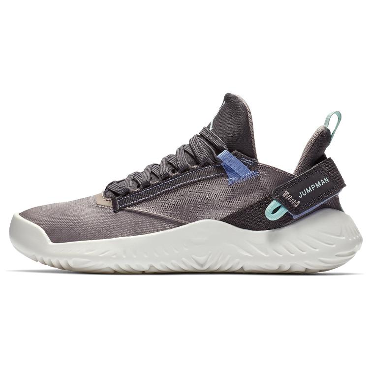 

Jordan Proto 23 Fabric Slip Resistant Cushioning Low top Children s Basketball Shoes AT3176-003 35.5