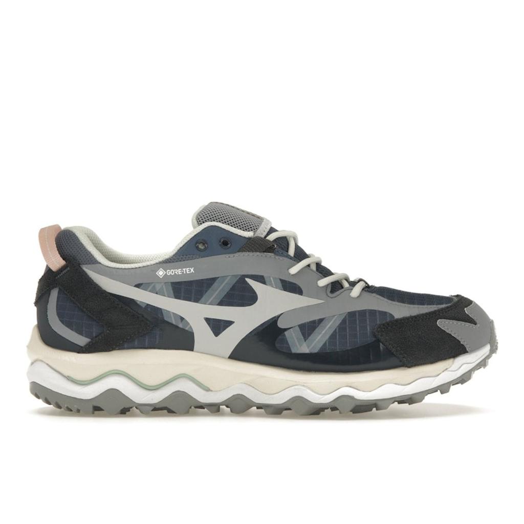 Mizuno Wave Mujin TL GORE-TEX Vintage Indigo Men Sneakers Blue Vaporous-Grey Spray D1GA221707