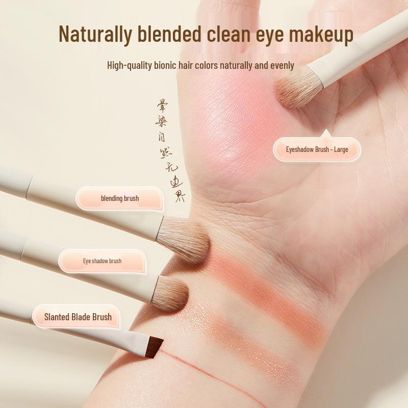 Cheng Shian's Yun Porcelain Makeup Brush Set: Eyeshadow, Blade, Scythe, Eyeliner, and Powder Brushes.