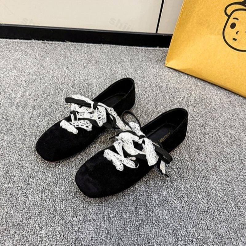 Fashion Square Head Retro Lace Designed Casual Shallow Mouth Single Shoes for Women 2025 Autumn New Elegant Comfortable Mary Jane Shoes