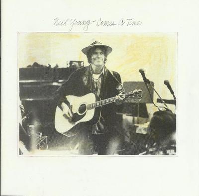 CD NEIL YOUNG - Comes a Time 22662 Reprise Records US Rock Used