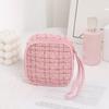 New High-end Gold Wire Women's Portable Makeup Bag with High Appearance and Large Capacity for Easy Storage,Travel Essentials