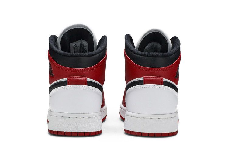 Air Jordan 1 Mid GS 'Chicago'
