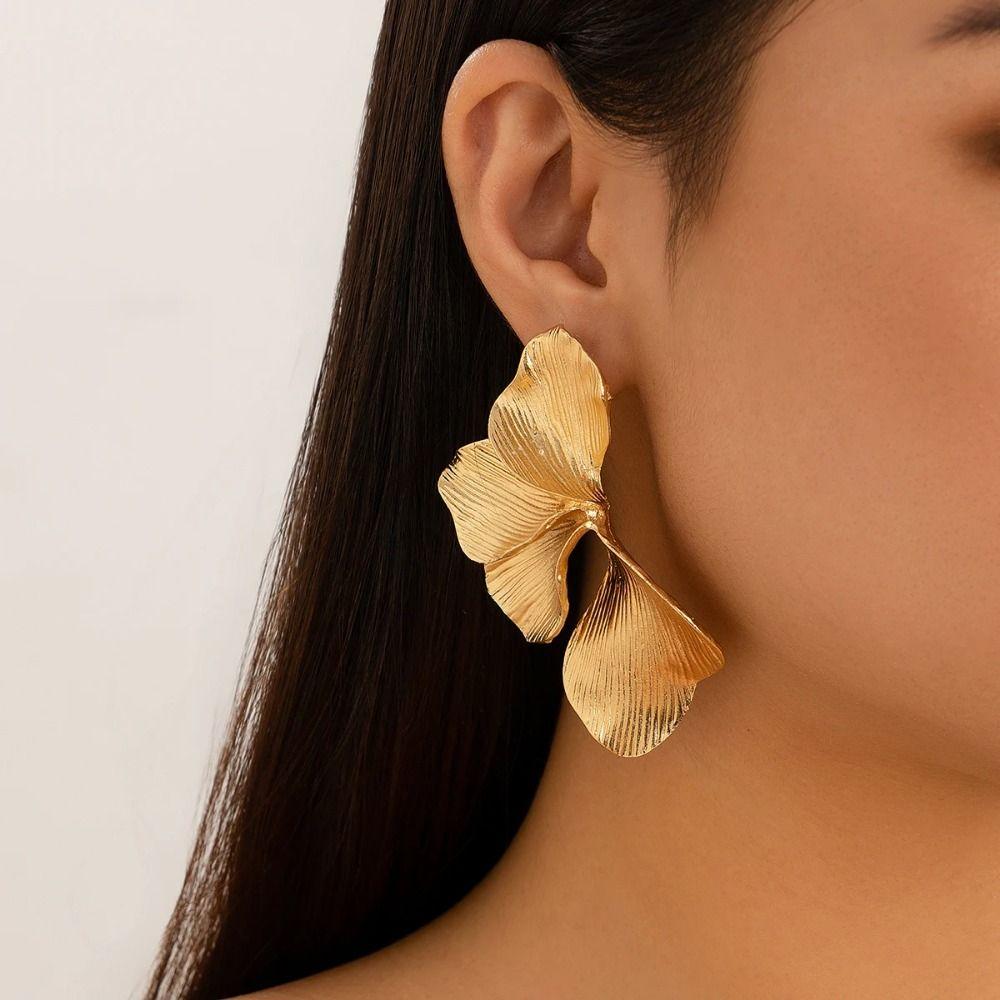 Exaggerated Leaf Drop Earrings Gold Color Plated Petal Pendant Earrings  Party Ear Accessories