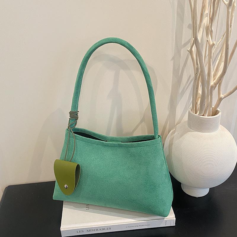 Premium suede underarm bag women's 2025 autumn and winter new trendy fashion versatile commuter portable tote bag