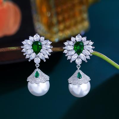 Nadel Leichter Luxus Retro Voll Diamant Blume Perle Ohrringe Strahlender Smaragd Zirkon Ohrschmuck