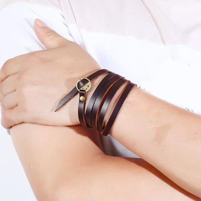 Mehrschichtiges Kunstleder-Armband, Vintage-Armband, verstellbare Länge, Schnalle, Buchstaben-Design, Punk-Gürtel, Armreif, Herren-Geschenk