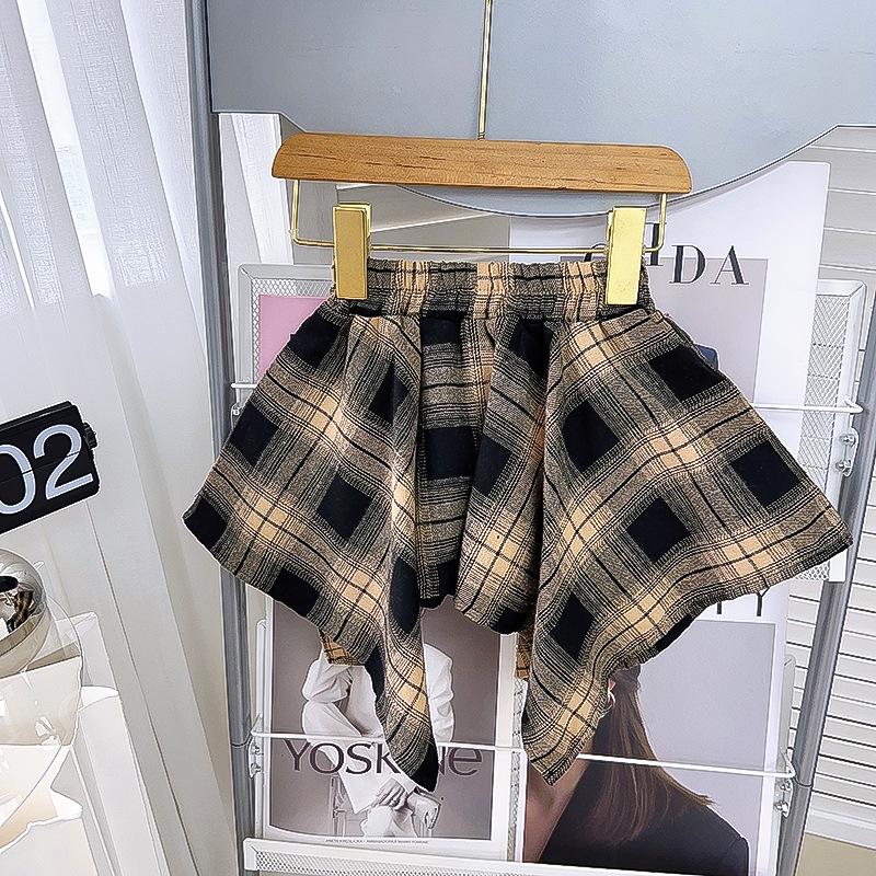Girls' Trendy Summer Skirt & Sleeveless Top Set AXA585