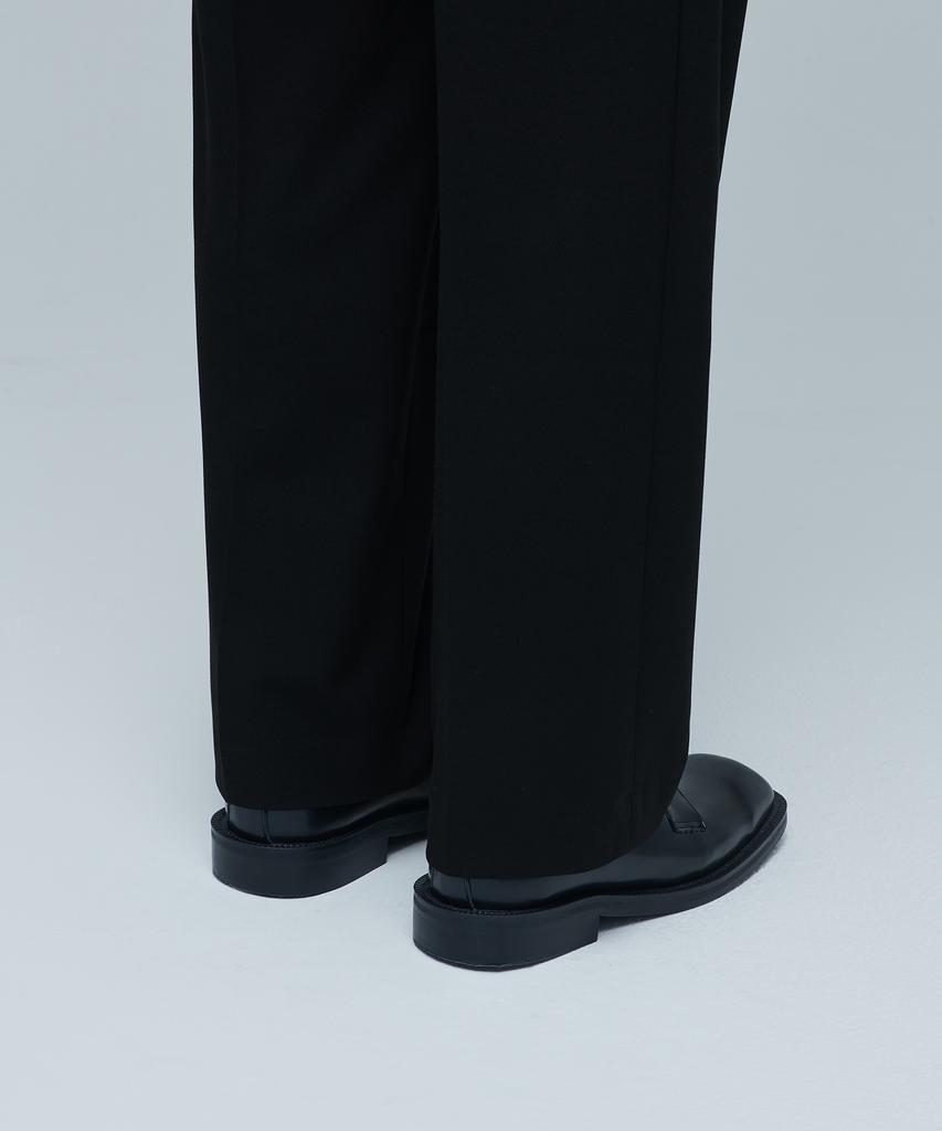 MUSINSA STANDARD Side Adjust Two-Tuck Wide Slacks [Black]