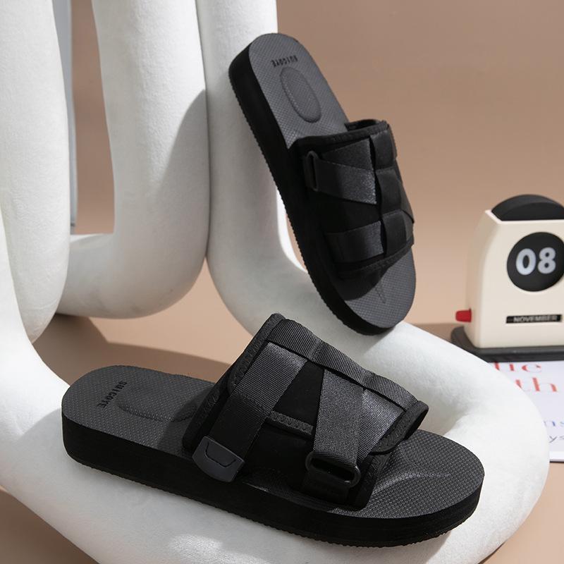 Мода Новые Летние Модные Мужские Повседневные Шлепанцы Легкие Толстая Подошва Пляжные Шлепанцы Мужская Обувь