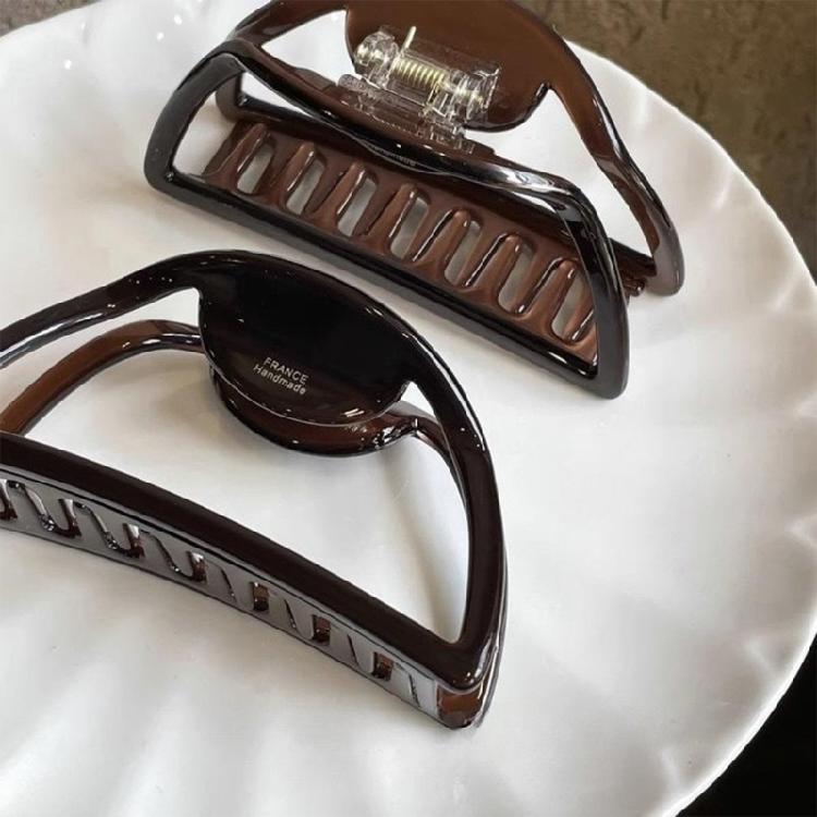 Acetate Winter Claw Clip Plush Lovely Hair Claw Beautiful Girls Hair Hair Claw for Various Hair Types and Styles