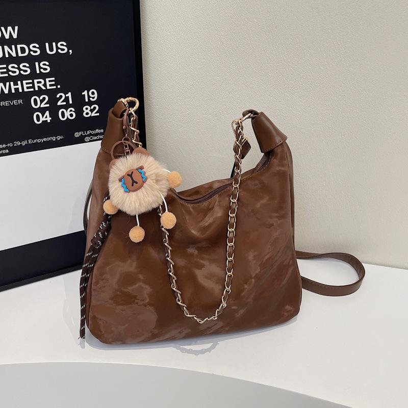 Large-capacity bag women's autumn and winter versatile new leisure chain shoulder messenger bag commuter tote bag