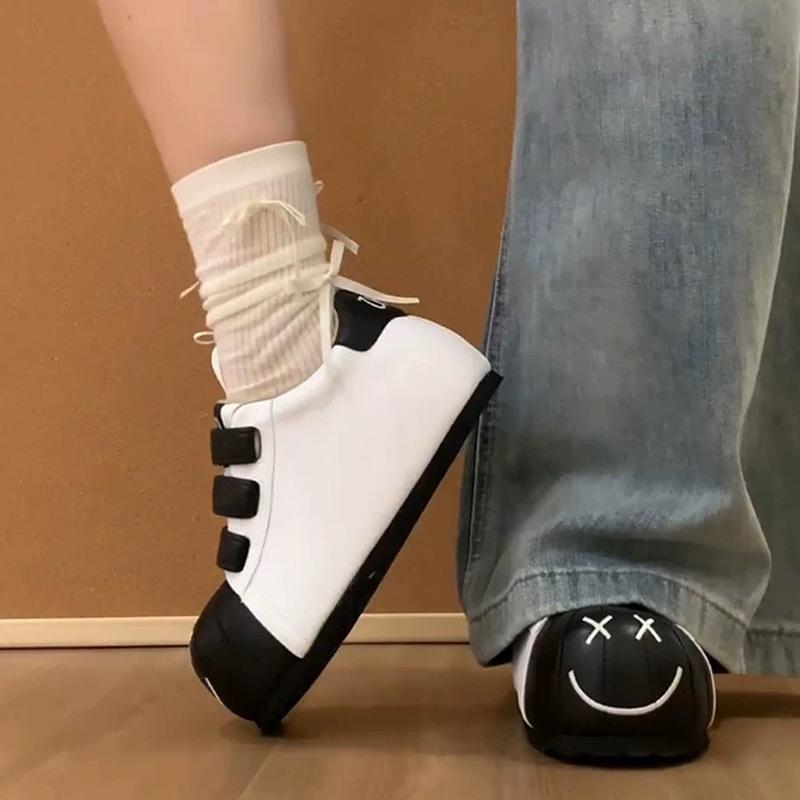 

Маленькие мужские туфли на толстой подошве для увеличения роста, женские новые летние универсальные кроссовки на липучке с мягкой подошвой для повседневной носки и занятий спортом 40 чёрный