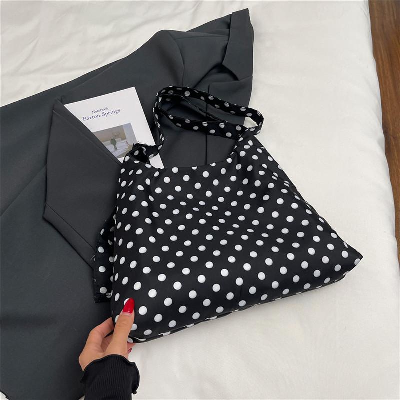

Polka dot print girl casual large capacity simple commuter fashion girl messenger bag personalized shoulder tote bag