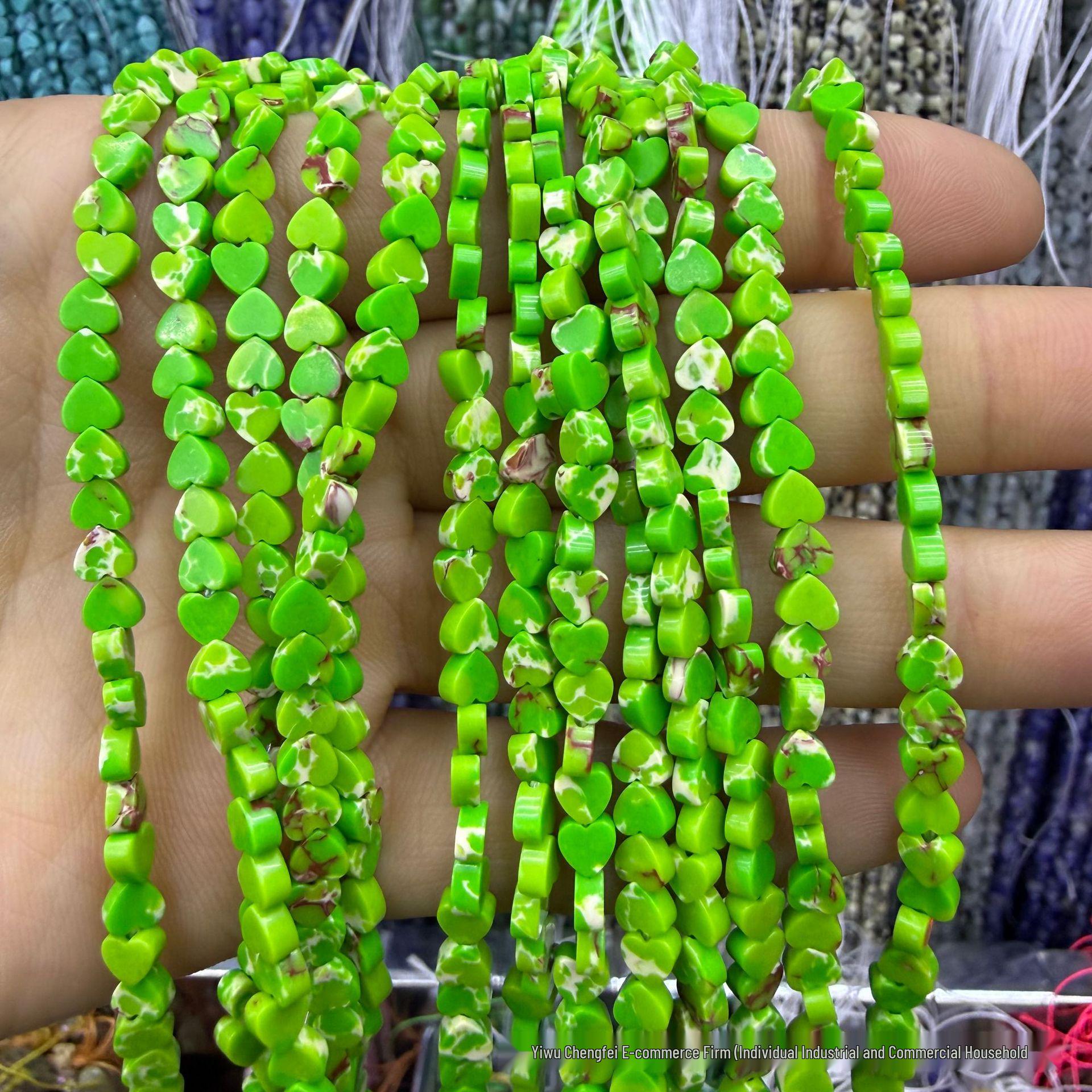 

4mm Double-Sided Heart-Shaped Natural Crystal Agate Beads for DIY Jewelry Accessories 4mm approx. 90 beads