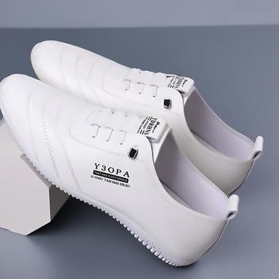 Grenzüberschreitende Freizeitschuhe für Herren: Atmungsaktive, weiche Sohle, Slip-On, weiße, herbstliche Sport-Sneaker