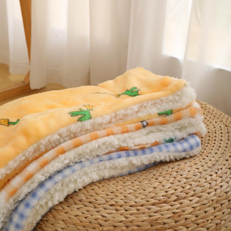 Puppy Sleeping Mat  Dog Pet Small Dog Sleeping Mat  Autumn and Winter Sleeping Mat  Winter Pet Floor Mat  Suitable for All Seasons